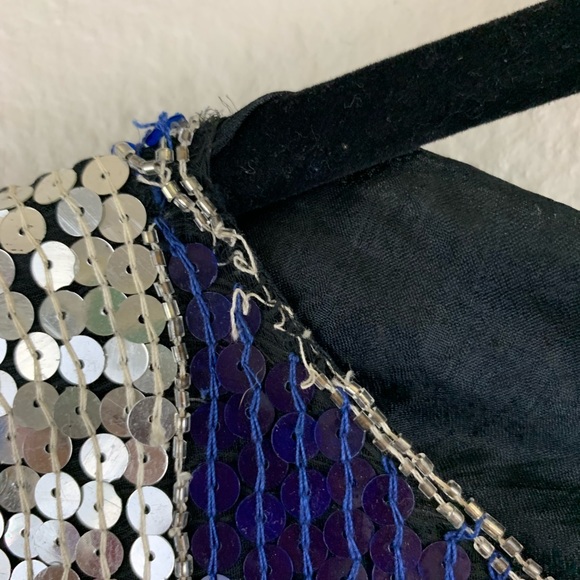 🌻Vintage JLB Silk Sequin Blouse Size S *FLAWED* - Picture 4 of 5